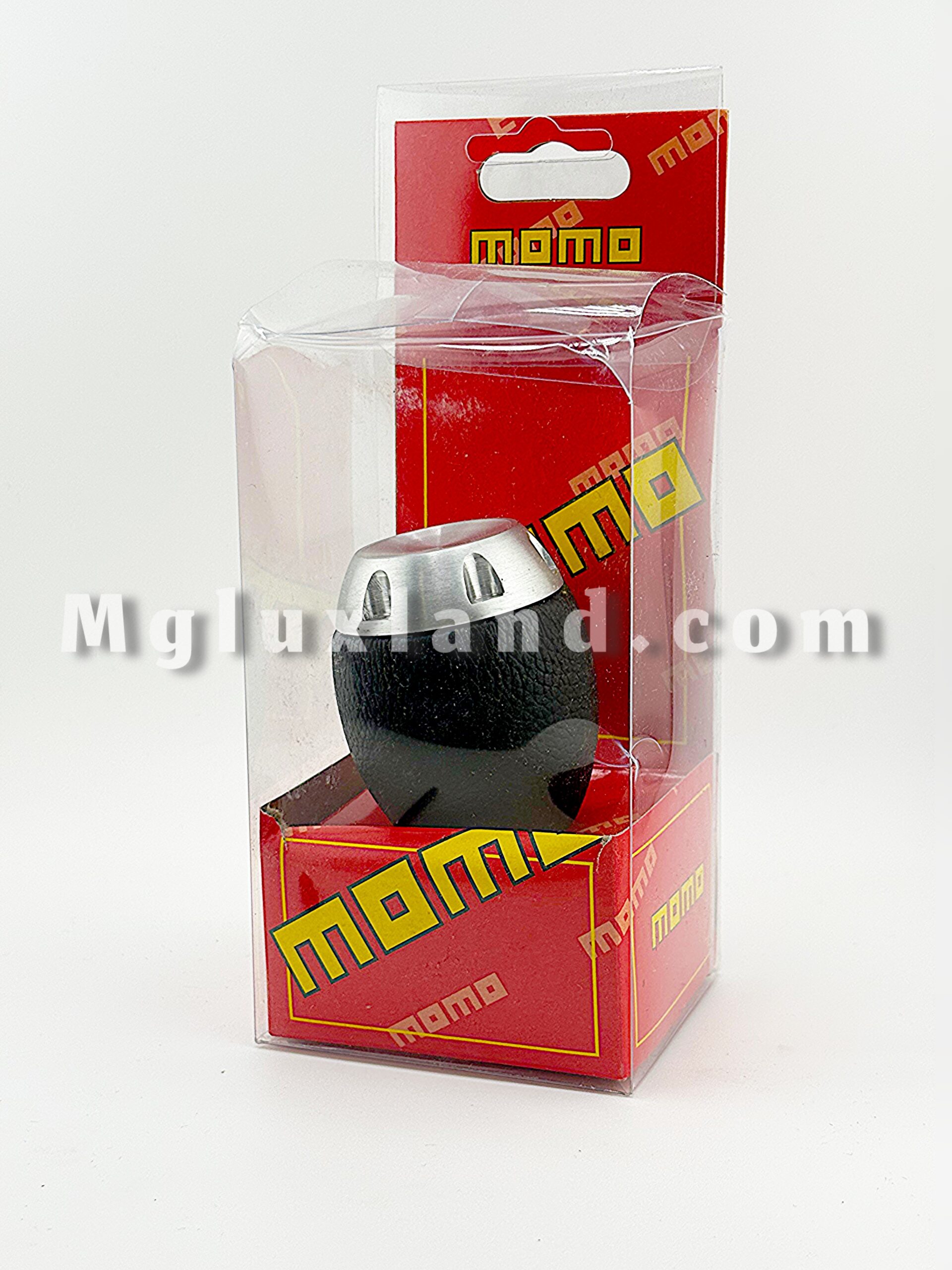 سردنده اسپرت MOMO مدل Racing – مشکی با قسمت نقرهای